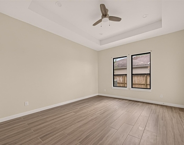 90 Burress Street - Photo Thumbnail 16