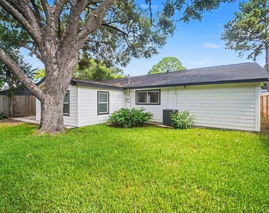 9323 Meadowbriar Lane - Photo Thumbnail 38