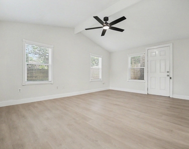 9323 Meadowbriar Lane - Photo Thumbnail 33