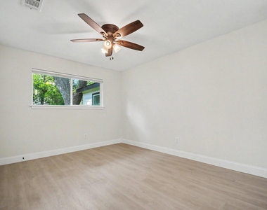 9323 Meadowbriar Lane - Photo Thumbnail 29