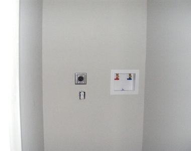 4725 Maggie Street - Photo Thumbnail 5