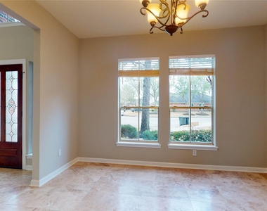20802 Newbury Park Drive - Photo Thumbnail 9