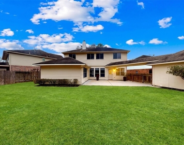 20802 Newbury Park Drive - Photo Thumbnail 45
