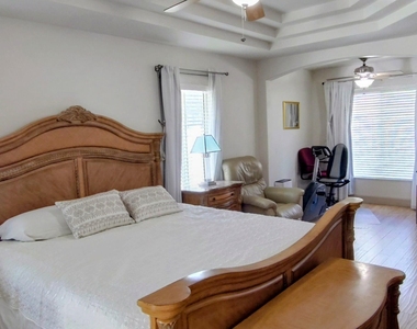 454 Fillmore Avenue Ne - Photo Thumbnail 13
