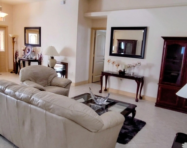 454 Fillmore Avenue Ne - Photo Thumbnail 7