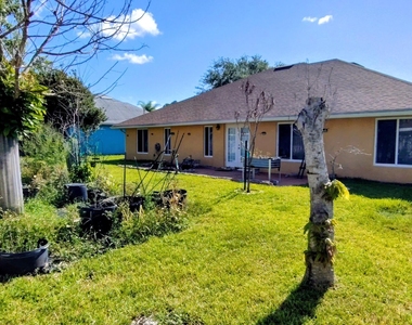 454 Fillmore Avenue Ne - Photo Thumbnail 32