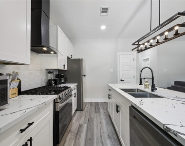 3614 Jipsie Lane - Photo Thumbnail 7