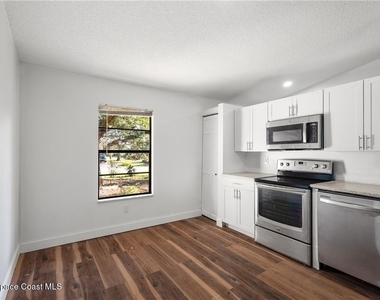 278 San Marino Road Sw - Photo Thumbnail 3