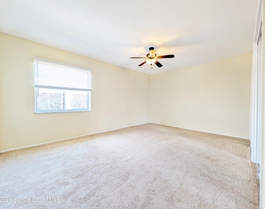 190 E Olmstead Drive - Photo Thumbnail 5