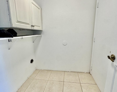 1506 Hardwicke Street Nw - Photo Thumbnail 27