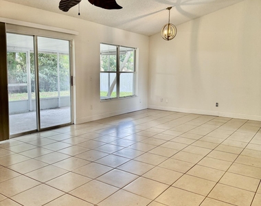 1506 Hardwicke Street Nw - Photo Thumbnail 12