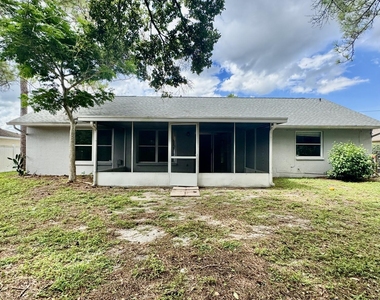 1506 Hardwicke Street Nw - Photo Thumbnail 20