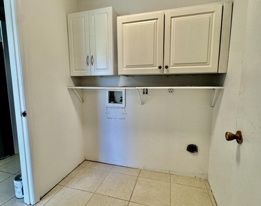 1506 Hardwicke Street Nw - Photo Thumbnail 26