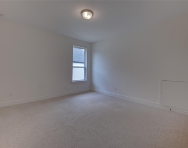 10318 Fountain Shore Drive - Photo Thumbnail 36