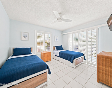 200 International Drive N - Photo Thumbnail 21