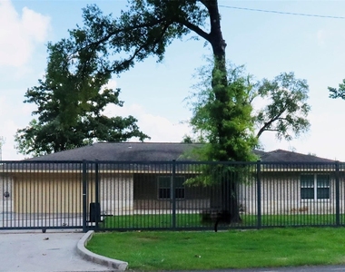 13121 Unison Rd - Photo Thumbnail 1
