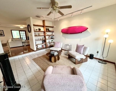 2108 Rosewood Drive - Photo Thumbnail 5