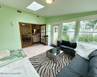 2108 Rosewood Drive - Photo Thumbnail 21