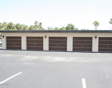 5805 N Banana River Boulevard - Photo Thumbnail 14