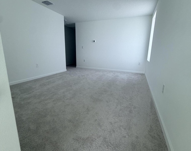 1707 Colebrook Circle Sw - Photo Thumbnail 17