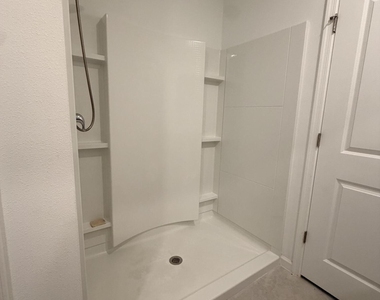1707 Colebrook Circle Sw - Photo Thumbnail 15