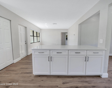 644 Nida Drive - Photo Thumbnail 13