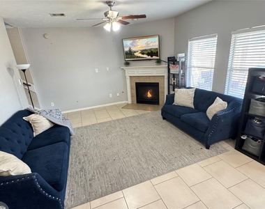 10446 Harbor Canyon Drive - Photo Thumbnail 3