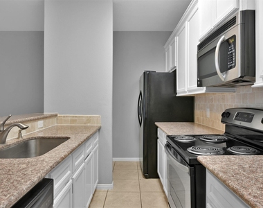 164 Binnacle Court - Photo Thumbnail 4