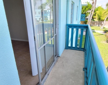 350 Fillmore Avenue - Photo Thumbnail 5