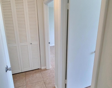 350 Fillmore Avenue - Photo Thumbnail 10