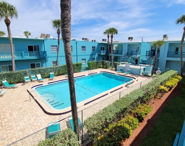 350 Fillmore Avenue - Photo Thumbnail 4