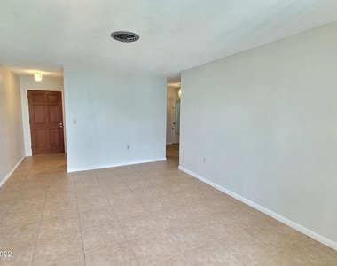 350 Fillmore Avenue - Photo Thumbnail 7