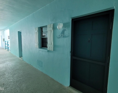 350 Fillmore Avenue - Photo Thumbnail 2
