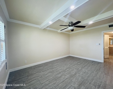 115 N Indian River Drive - Photo Thumbnail 14