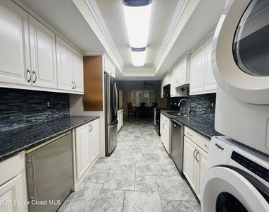 115 N Indian River Drive - Photo Thumbnail 7