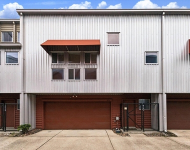 6130 Grand Boulevard - Photo Thumbnail 10