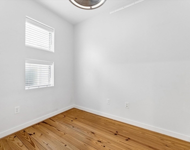 6130 Grand Boulevard - Photo Thumbnail 32