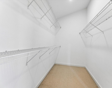 6130 Grand Boulevard - Photo Thumbnail 31