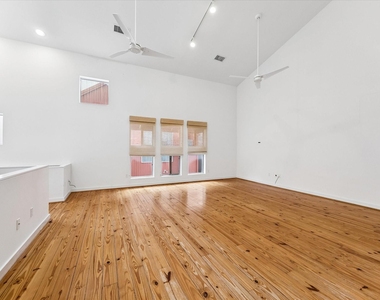 6130 Grand Boulevard - Photo Thumbnail 23