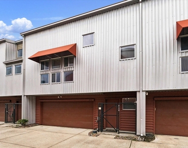 6130 Grand Boulevard - Photo Thumbnail 11
