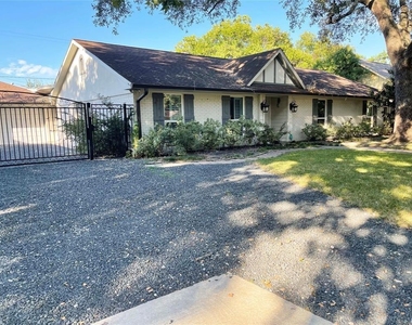 5616 Pine Street - Photo Thumbnail 1
