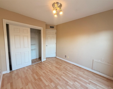 4210 Wyatt Street - Photo Thumbnail 13