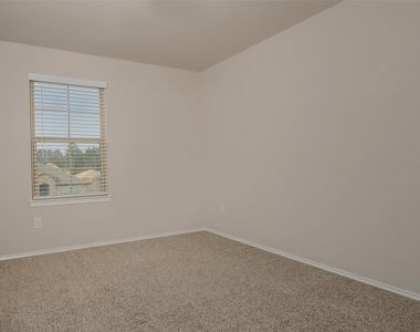 13824 Rock Island Trail - Photo Thumbnail 21