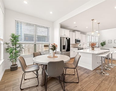 7019 Snow Finch Lane - Photo Thumbnail 8