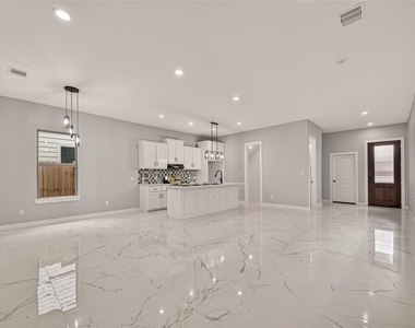 90 Burress Street - Photo Thumbnail 15
