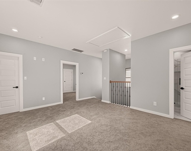 90 Burress Street - Photo Thumbnail 7