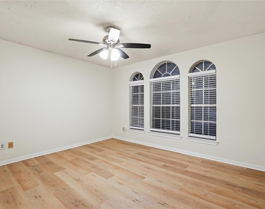 14203 Torrey Forest Drive - Photo Thumbnail 22