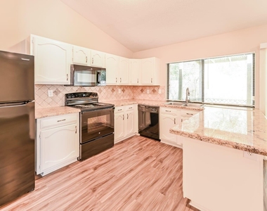 22710 Melham Lane - Photo Thumbnail 4