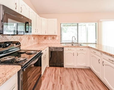 22710 Melham Lane - Photo Thumbnail 5