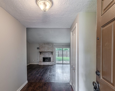 9702 Birsay Street - Photo Thumbnail 3